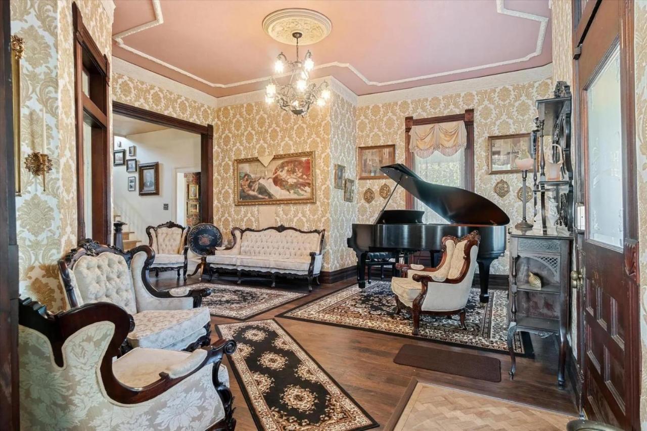 Four Winds Victorian Venue & Suites Bonham Buitenkant foto
